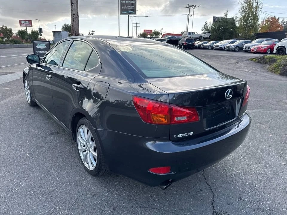 2006 Lexus IS 2nd Gen - Image 3 of 20