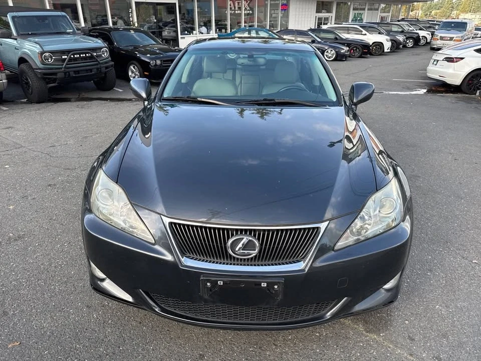 2006 Lexus IS 2nd Gen - Image 10 of 20