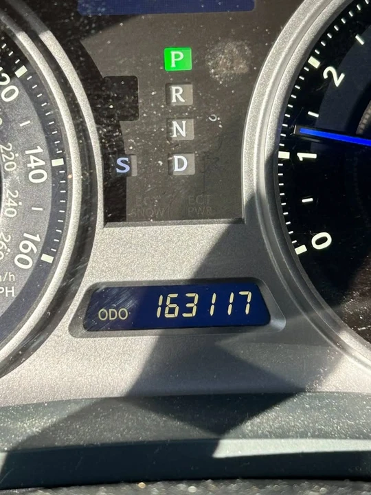 2006 Lexus IS 2nd Gen - Image 6 of 17