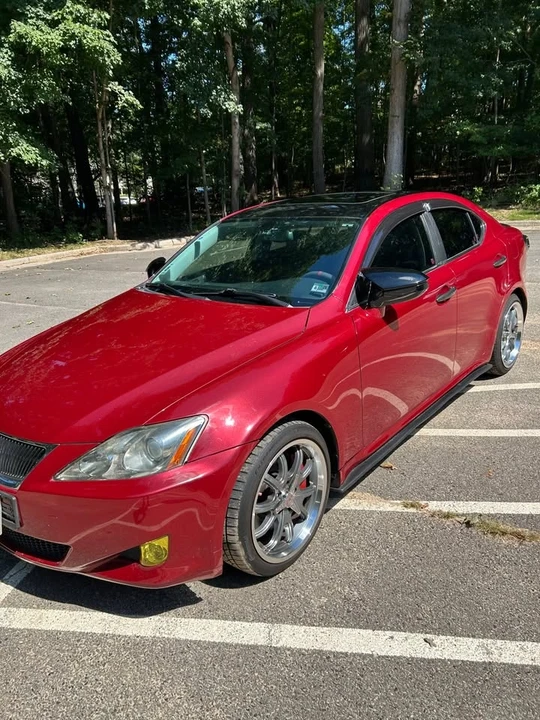 2006 Lexus IS 2nd Gen - Image 2 of 17