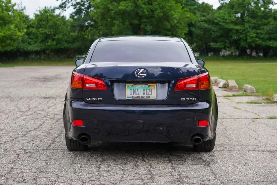2006 Lexus IS 2nd Gen - Image 3 of 20