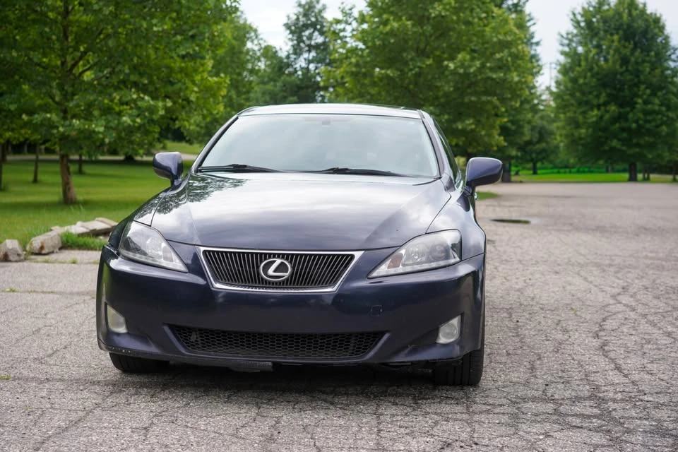 2006 Lexus IS 2nd Gen - Image 6 of 20