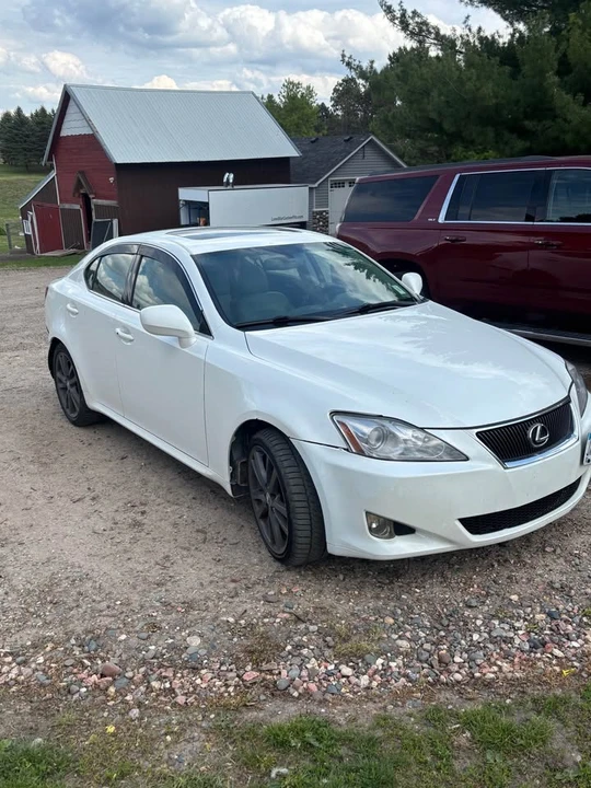 2006 Lexus IS 2nd Gen - Image 8 of 10