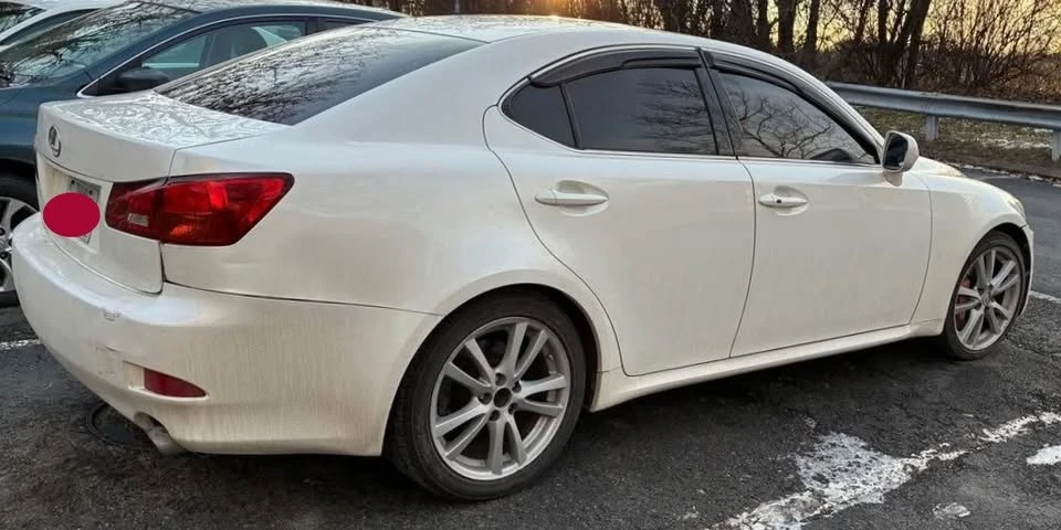 2006 Lexus IS 2nd Gen - Image 3 of 11