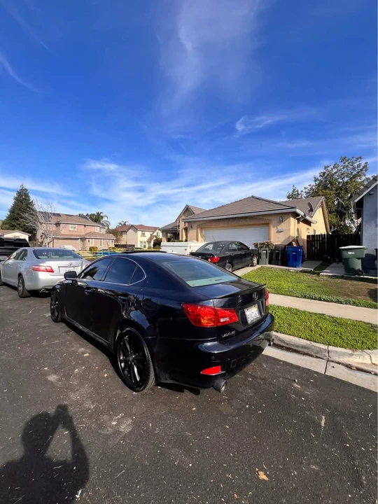 2006 Lexus IS 2nd Gen - Image 4 of 17