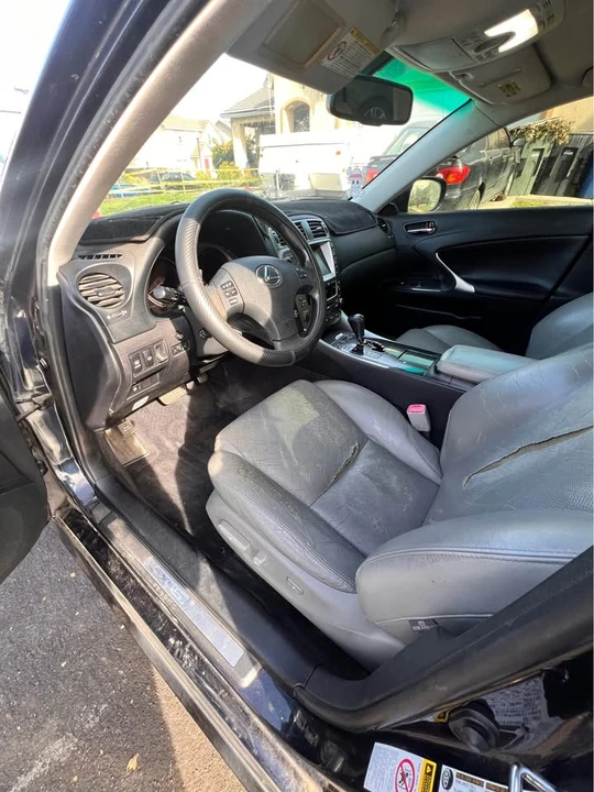 2006 Lexus IS 2nd Gen - Image 9 of 17