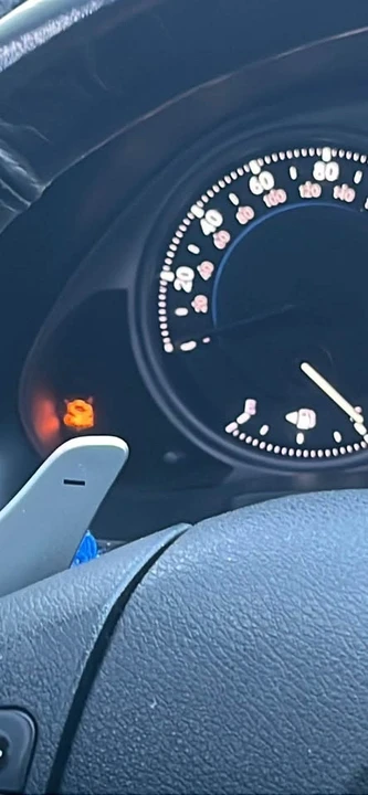 2006 Lexus IS 2nd Gen - Image 3 of 8