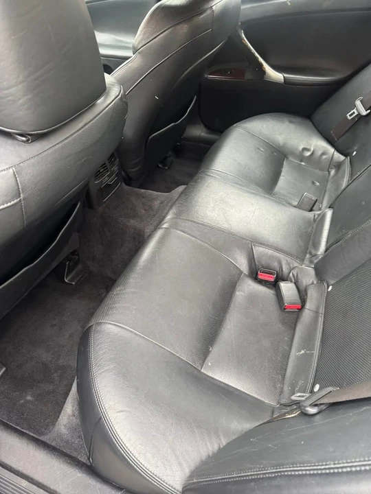 2006 Lexus IS 2nd Gen - Image 7 of 8