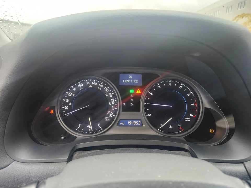 2006 Lexus IS 2nd Gen - Image 7 of 11