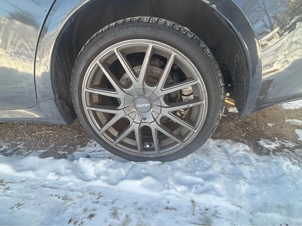 2006 Lexus IS 2nd Gen - Image 2 of 7