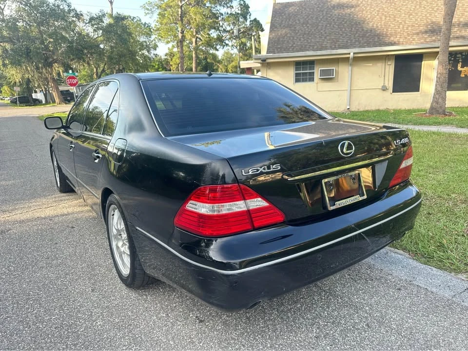 2006 Lexus LS 3rd Gen - Image 6 of 19