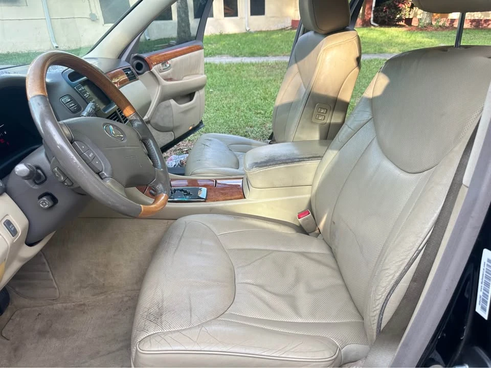 2006 Lexus LS 3rd Gen - Image 16 of 19
