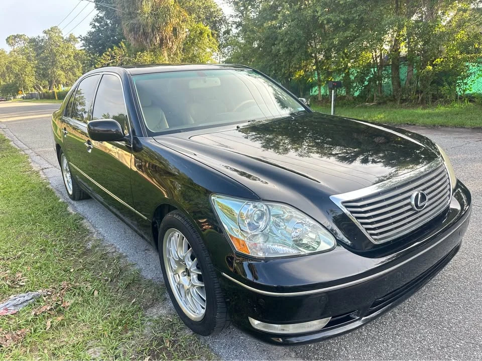 2006 Lexus LS 3rd Gen - Image 5 of 19