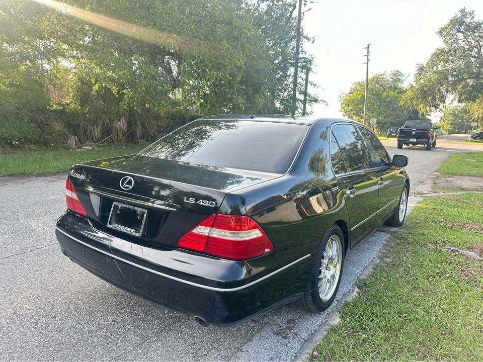 2006 Lexus LS 3rd Gen - Image 4 of 19