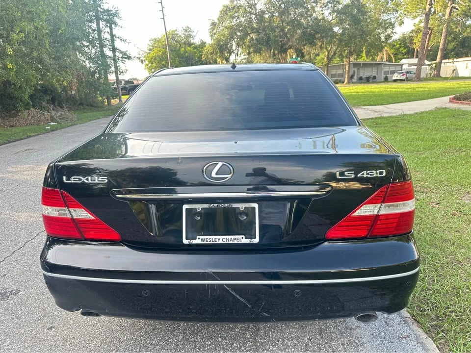 2006 Lexus LS 3rd Gen - Image 3 of 19