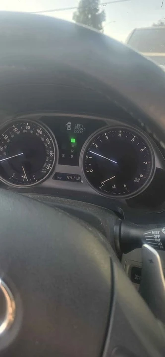 2006 Lexus LS 3rd Gen - Image 8 of 8