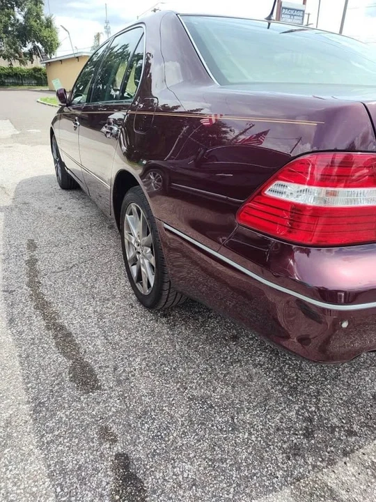 2006 Lexus LS 3rd Gen - Image 5 of 20
