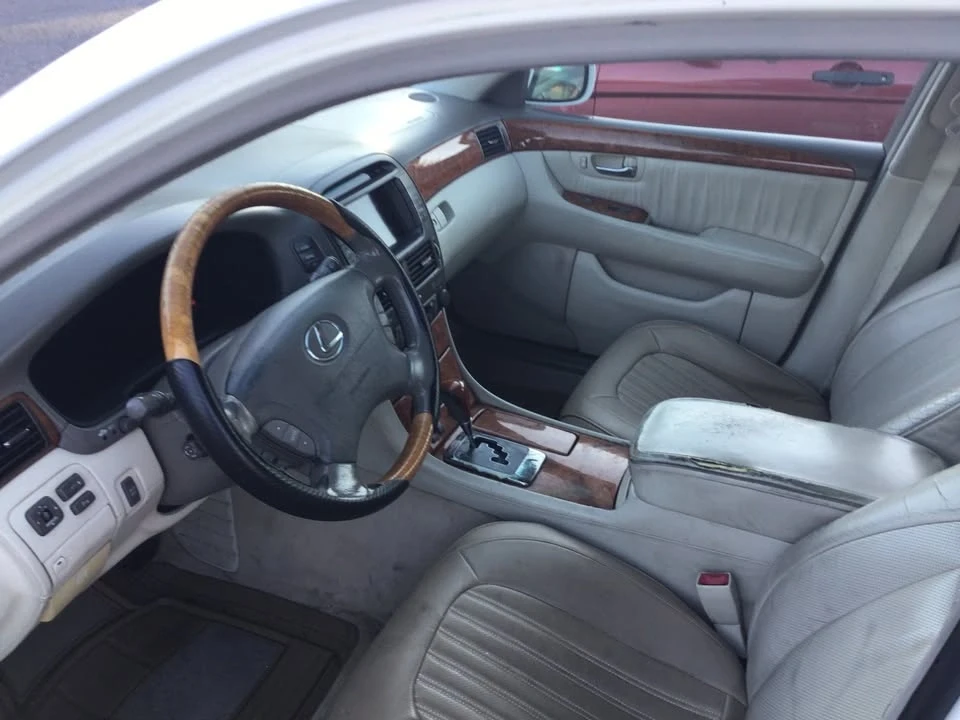 2006 Lexus LS 3rd Gen - Image 4 of 5