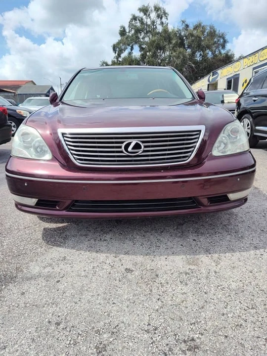 2006 Lexus LS 3rd Gen - Image 2 of 18