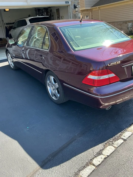 2006 Lexus LS 3rd Gen - Image 6 of 7