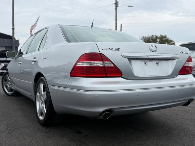 2006 Lexus LS 3rd Gen - Image 5 of 20