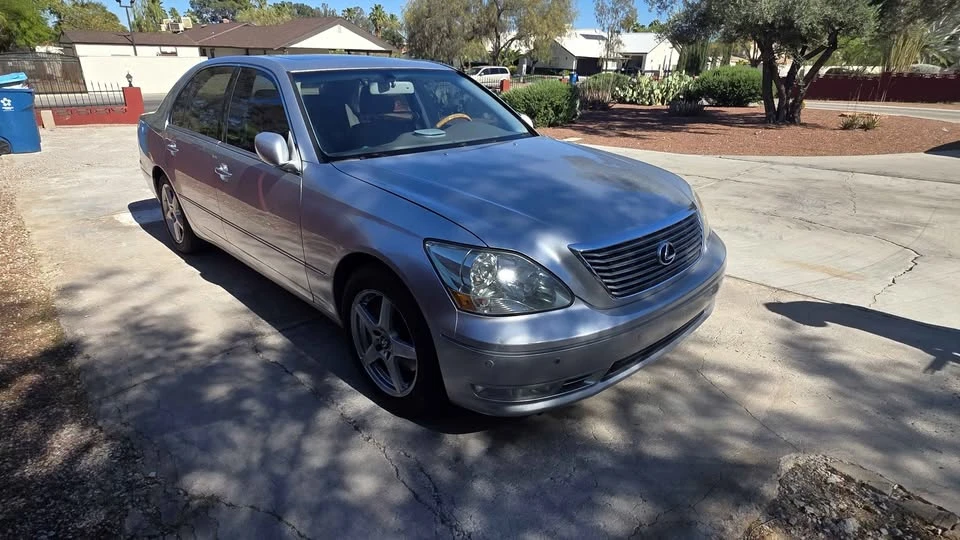 2006 Lexus LS 3rd Gen - Image 4 of 10