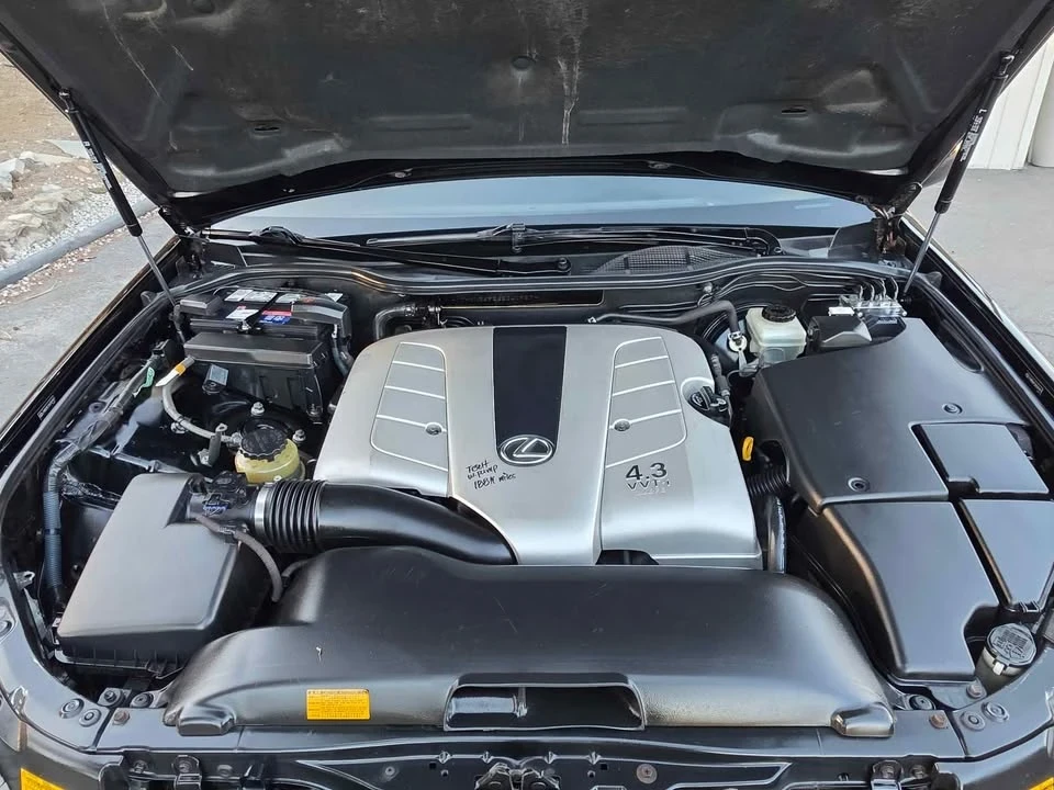 2006 Lexus LS 3rd Gen - Image 17 of 20