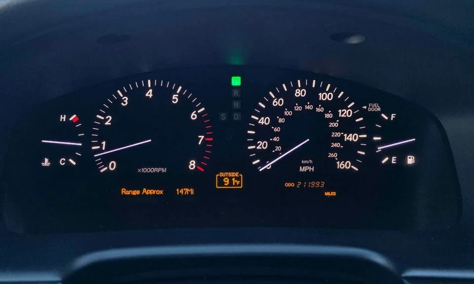 2006 Lexus LS 3rd Gen - Image 16 of 20