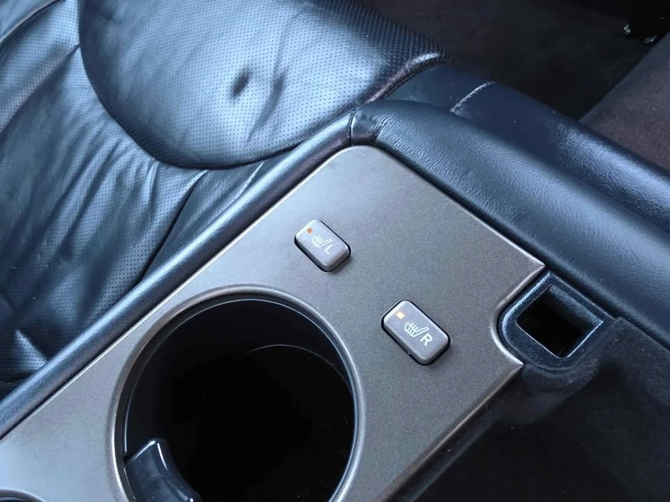 2006 Lexus LS 3rd Gen - Image 13 of 20
