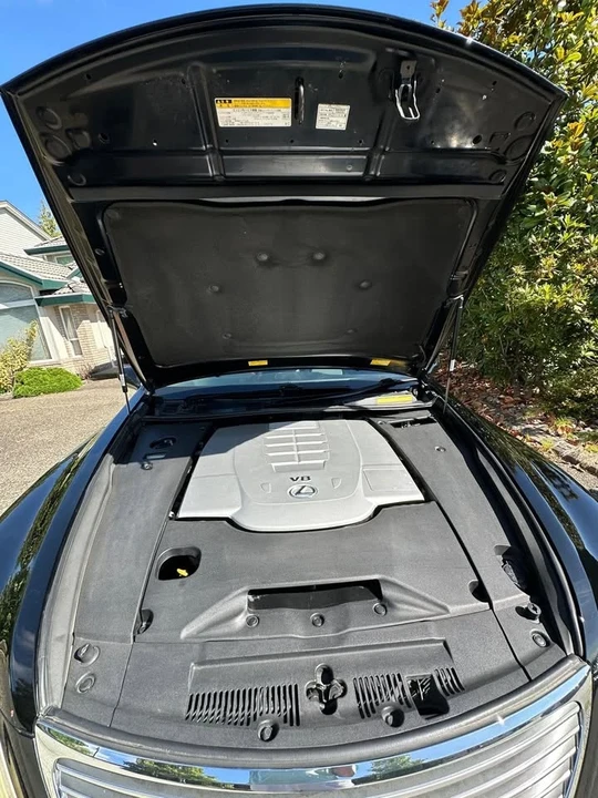 2006 Lexus LS 4th Gen - Image 19 of 20