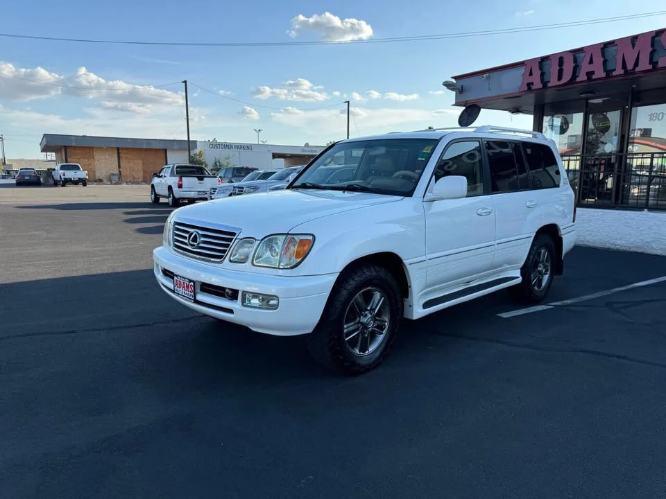 2006 Lexus LX 2nd Gen - Image 7 of 19