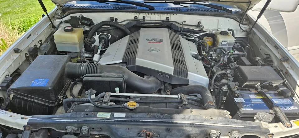 2006 Lexus LX 2nd Gen - Image 15 of 17