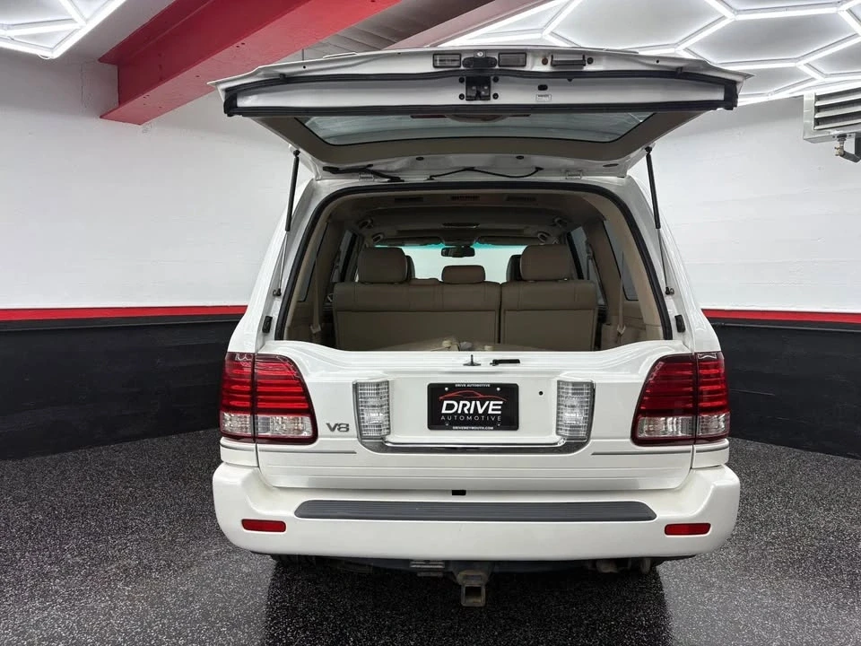 2006 Lexus LX 2nd Gen - Image 8 of 20