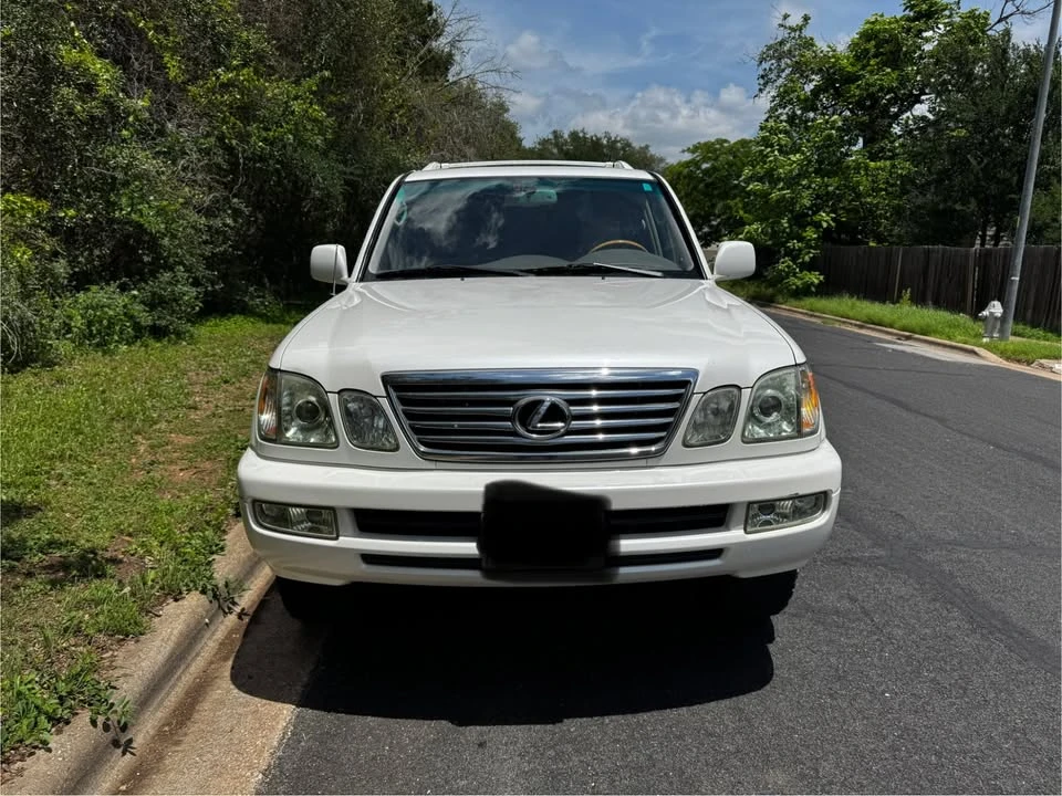 2006 Lexus LX 2nd Gen - Image 7 of 12