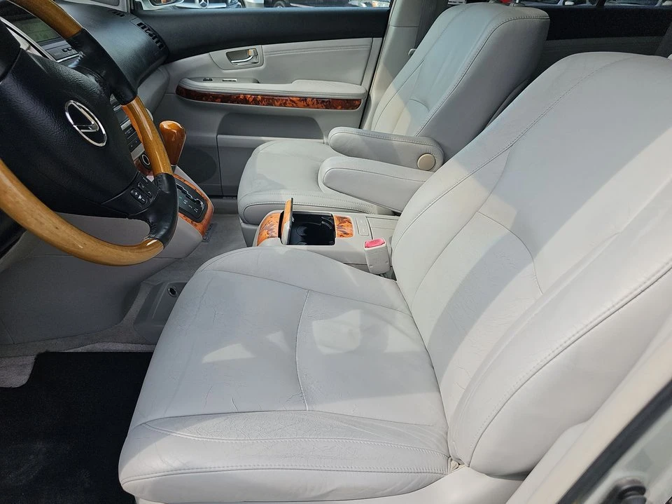 2006 Lexus RX 2nd Gen - Image 9 of 20