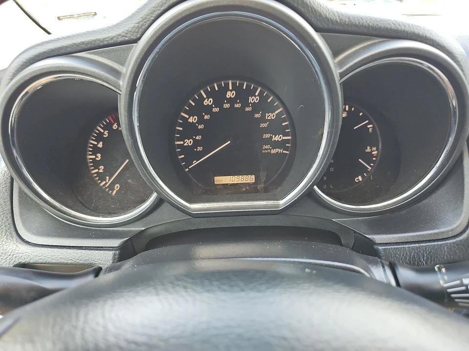 2006 Lexus RX 2nd Gen - Image 15 of 20