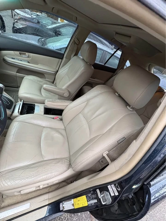 2006 Lexus RX 2nd Gen - Image 10 of 14