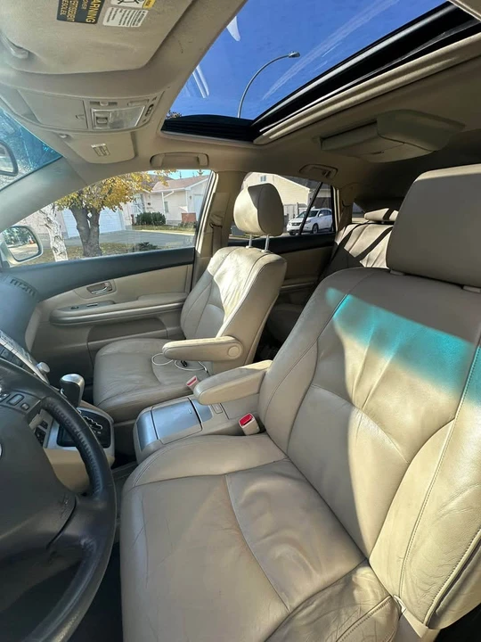 2006 Lexus RX 2nd Gen - Image 3 of 10