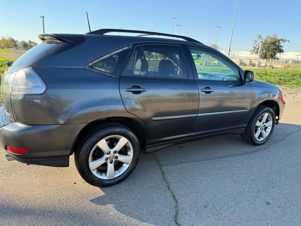 2006 Lexus RX 2nd Gen - Image 6 of 11
