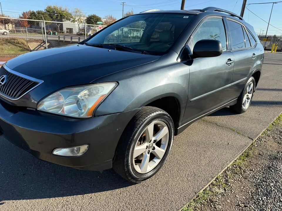 2006 Lexus RX 2nd Gen - Image 5 of 11