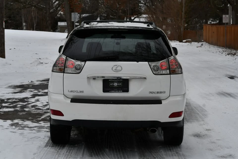 2006 Lexus RX 2nd Gen - Image 3 of 17