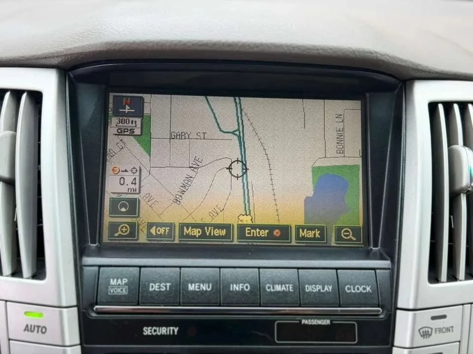 2006 Lexus RX 2nd Gen - Image 14 of 17