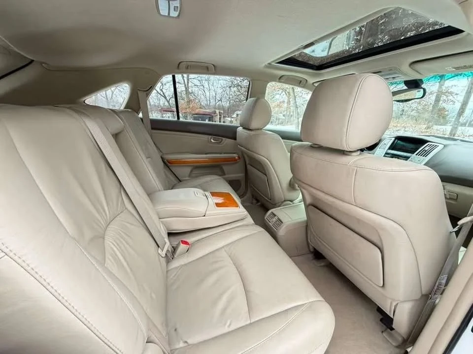 2006 Lexus RX 2nd Gen - Image 5 of 17