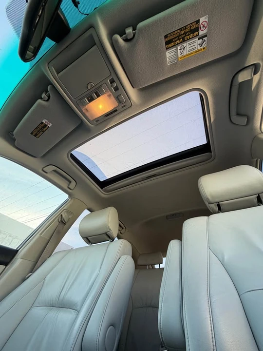 2006 Lexus RX 2nd Gen - Image 6 of 7