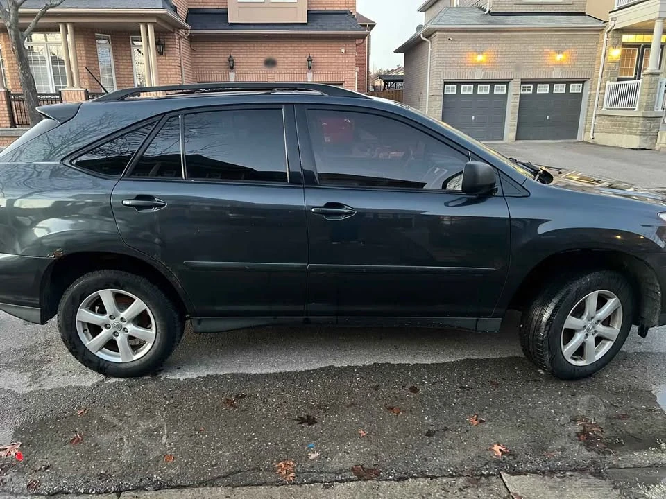 2006 Lexus RX 2nd Gen - Image 4 of 11