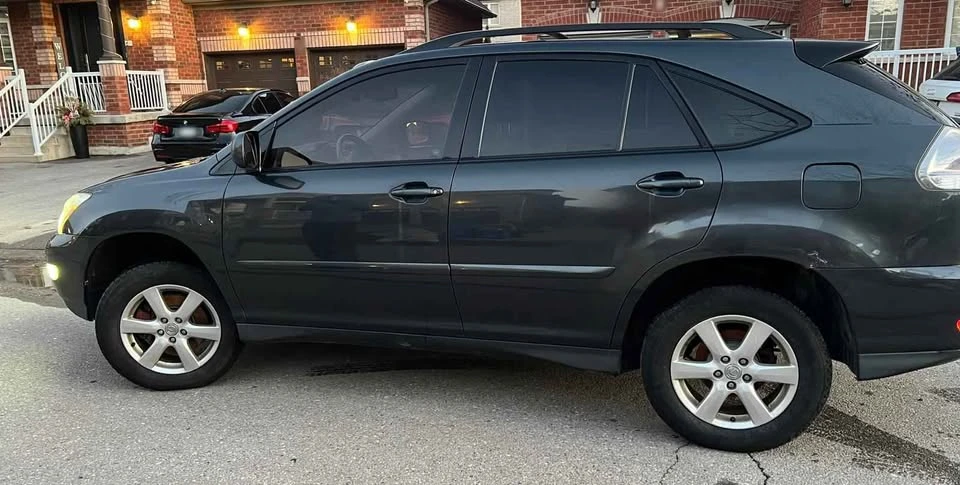 2006 Lexus RX 2nd Gen - Image 3 of 11