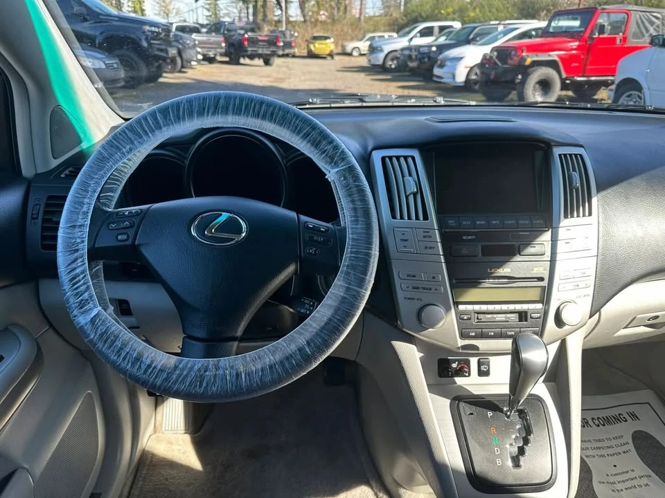 2006 Lexus RX 2nd Gen - Image 14 of 19