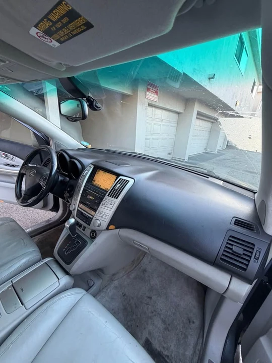 2006 Lexus RX 2nd Gen - Image 16 of 16
