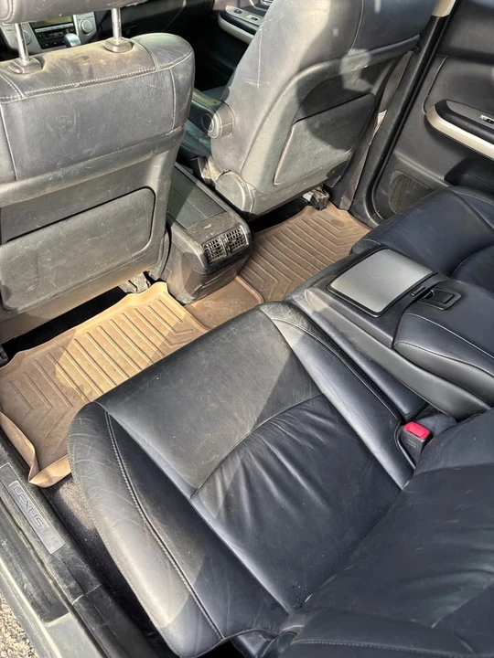 2006 Lexus RX 2nd Gen - Image 3 of 9