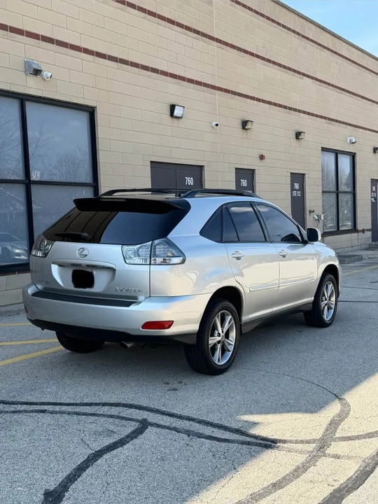 2006 Lexus RX 2nd Gen - Image 2 of 9